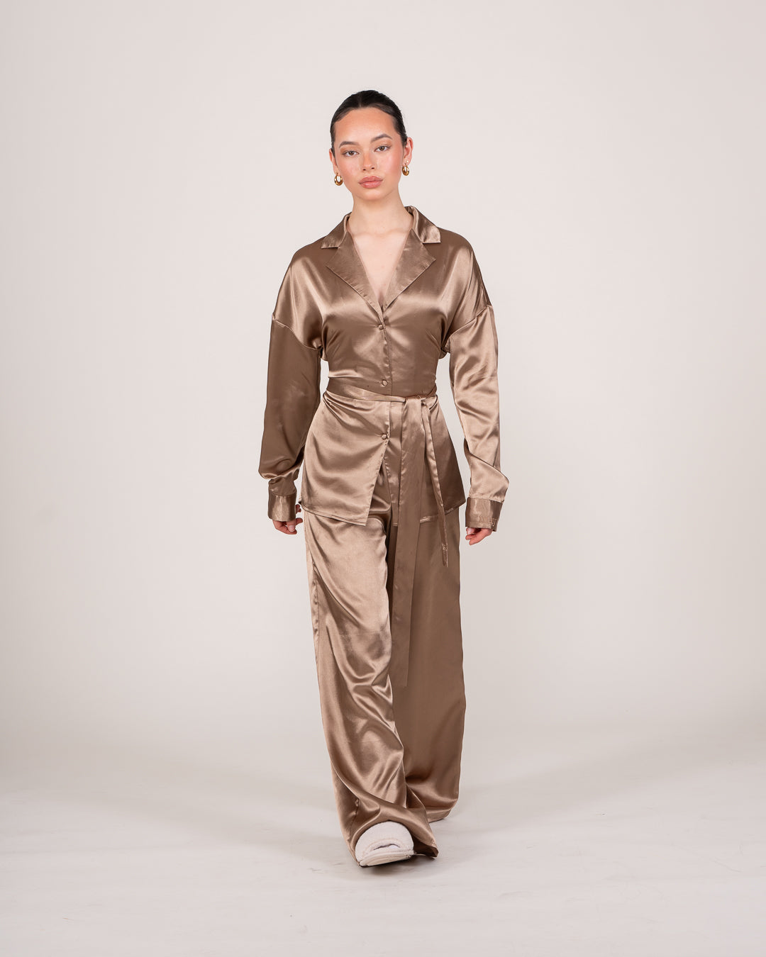 The Satin Classic: Mocha